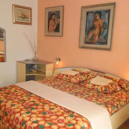 Charming Kestenovi Dvori- 1 Bedroom A3 오파티아